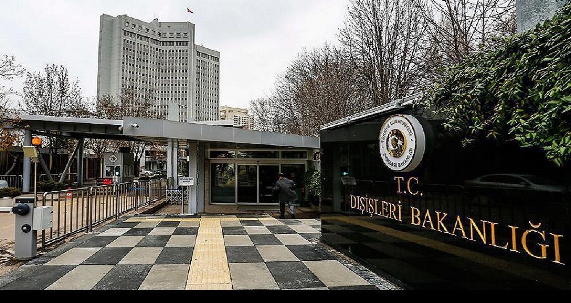 Dışişleri Bakanlığı: 'İsrail'in Lübnan'da bir milyona yakın kişiyi yerinden eden saldırılarını şiddetle kınıyoruz'