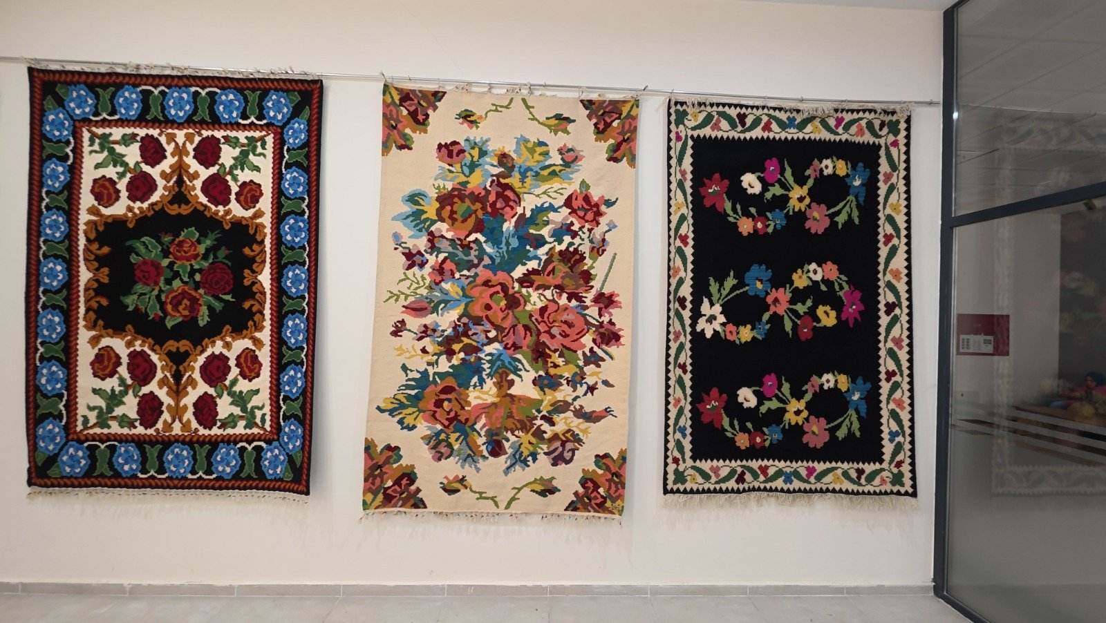 033835Af 8E60 4D3A B490 C182F8B9B3Be