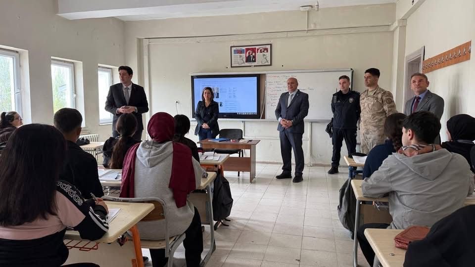 09E8C21B Cbfa 4533 9Fee D644Cb8A91Fb