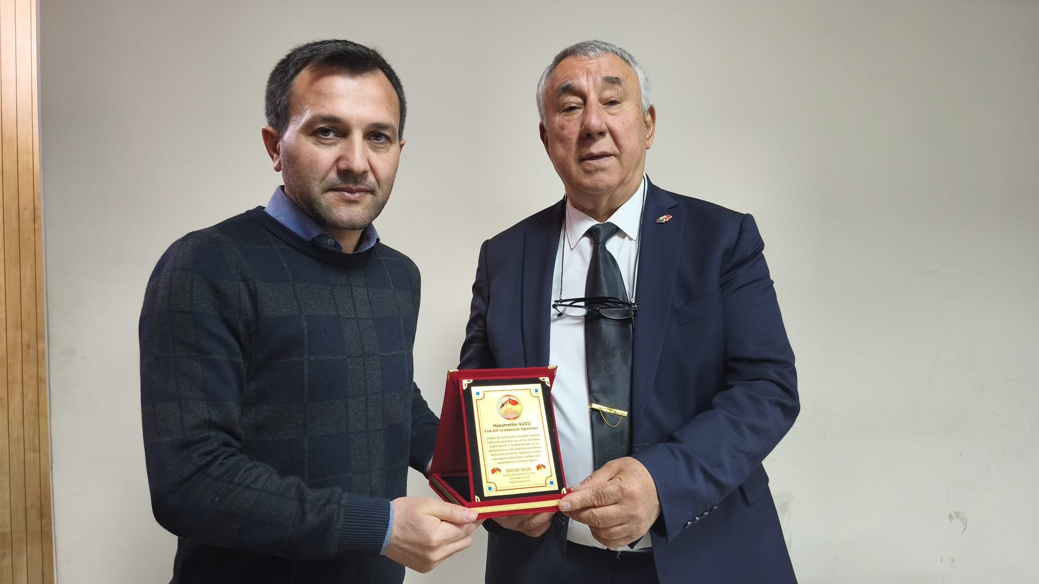 0B2Da4B9 9Ecf 4Be6 Aa0F 9Ee8Ecd313C9