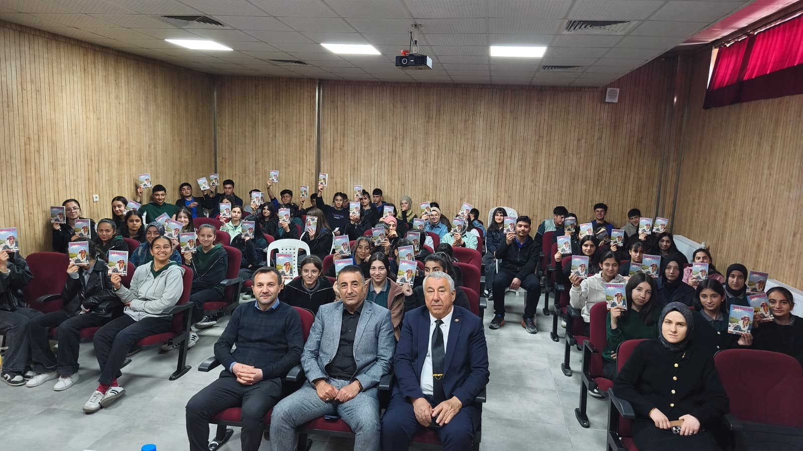 0Bc44248 4D43 4A2F Af8E F2A396Ea6B0F