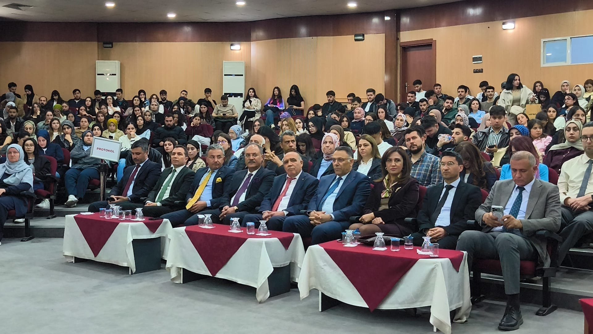 17F64682 Eb9F 4F73 921C 7F125B6662Fd