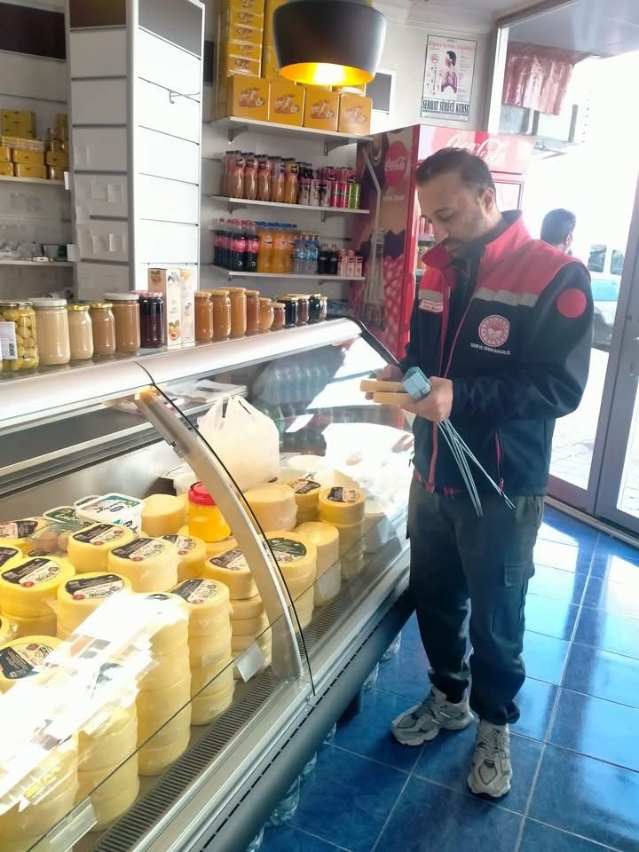 1F33580D 0541 4022 9A55 D3E0E436801A