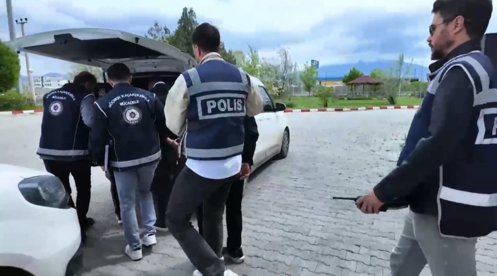 2Da8635F 6E49 4720 Abe2 902139D7D3C4-2