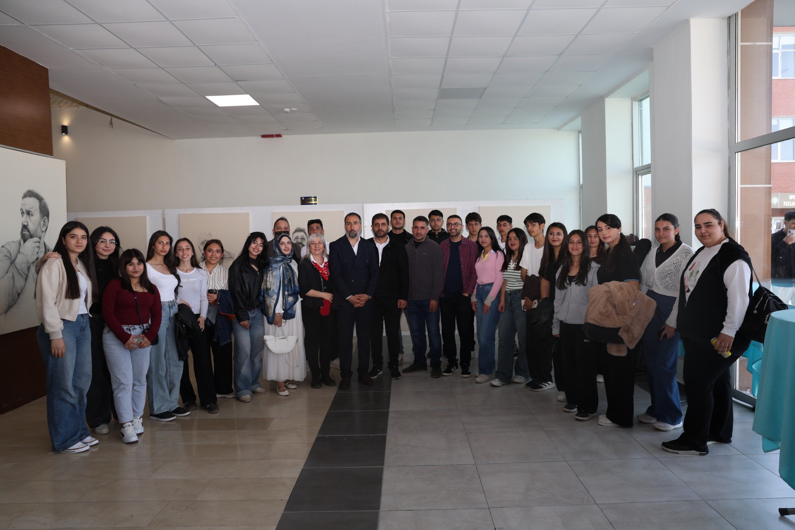 30Adae12 Dee8 49B8 Ae01 C04582Dc16F4