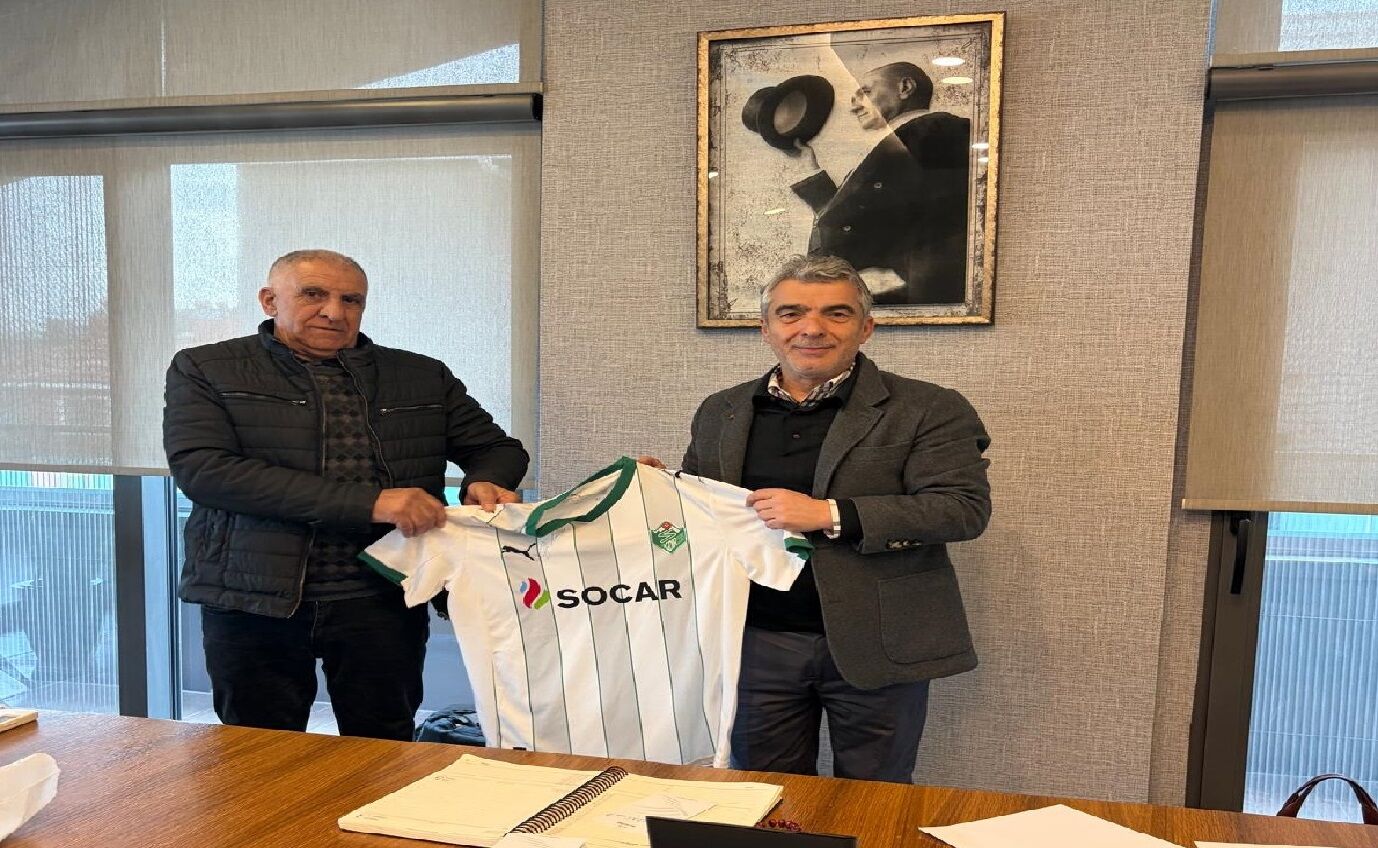 321D2A7D C3E8 4Ab2 8100 C8A9234678D2