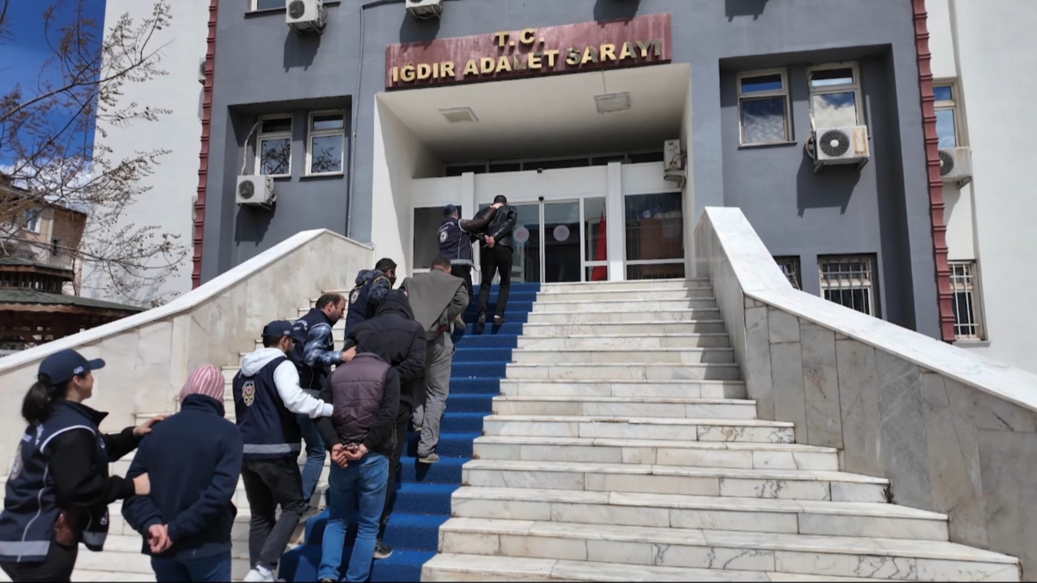 3237F55A 29Ba 44Ce 9323 C99953608F93