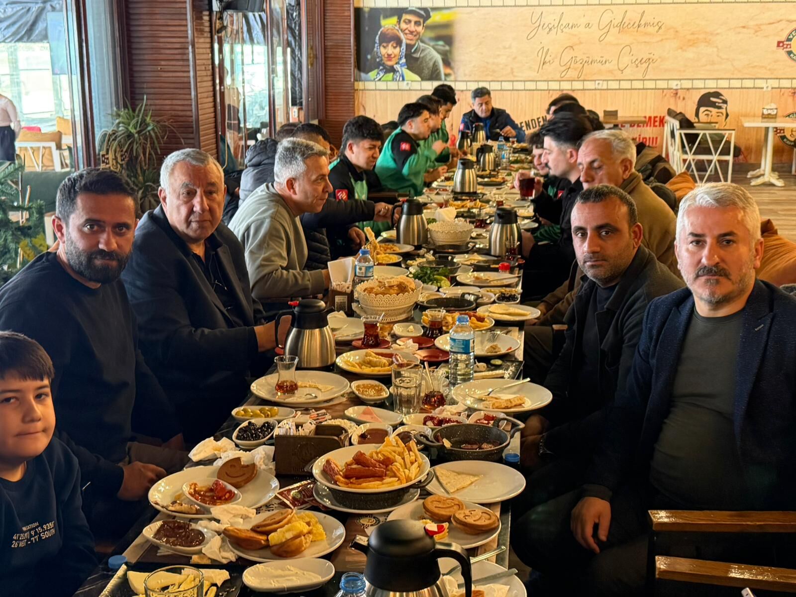 4224C855 511F 40Ee 8B78 137042Ba608B