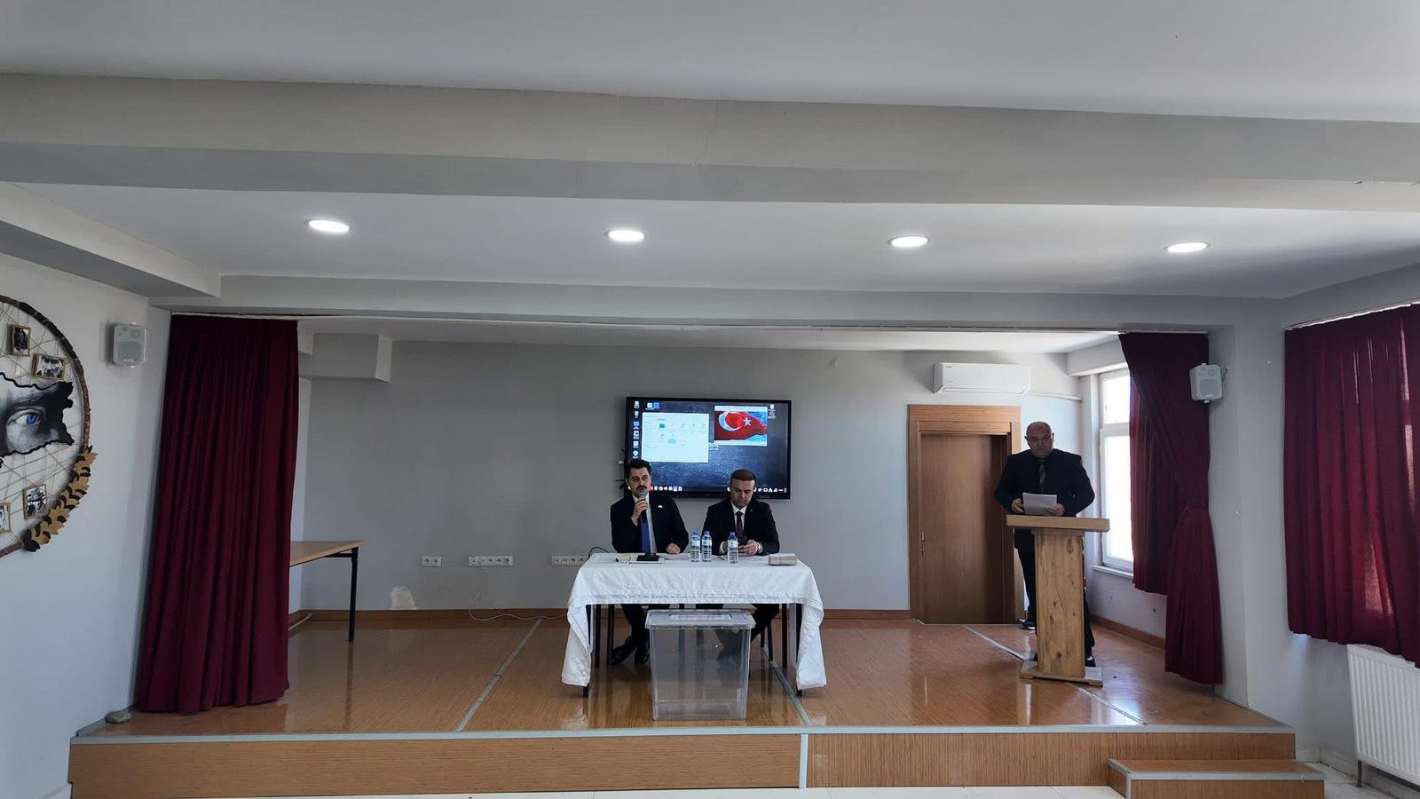 64Bee685 E394 45E3 B6C5 5Ab618F2A713