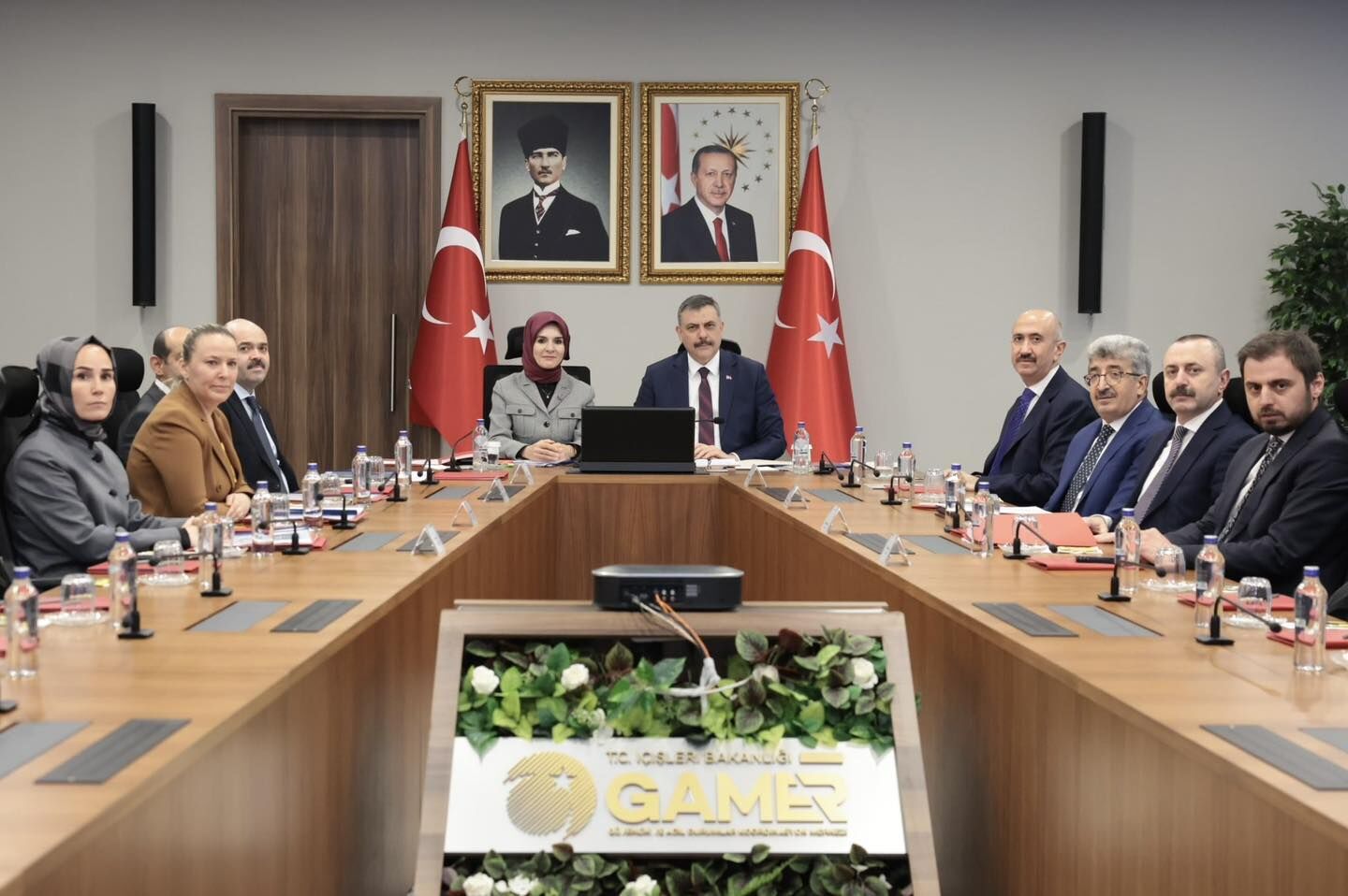 668241741 1437189211770486 6446135345967918865 N