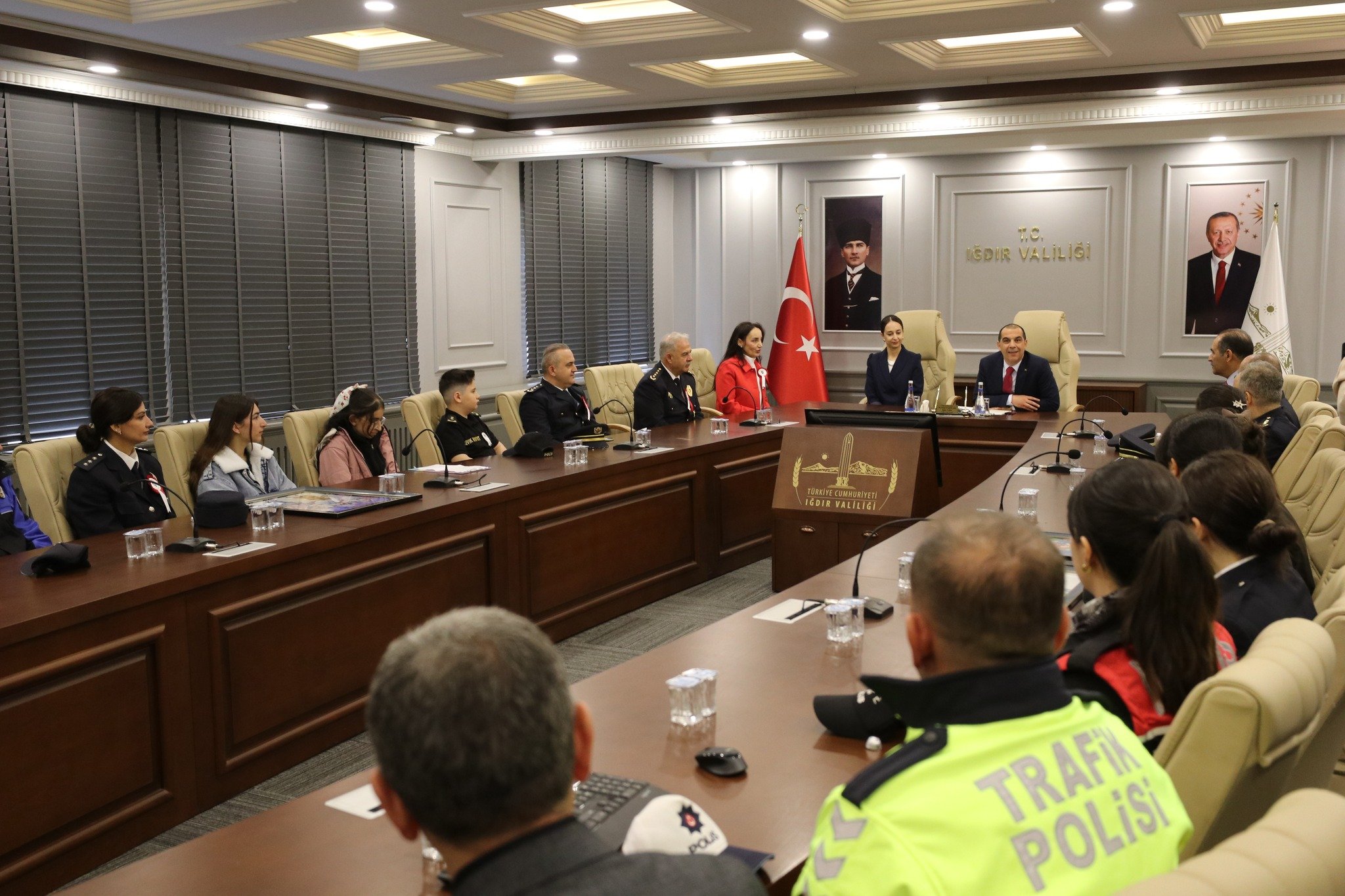 668595904 1439485534874187 7489753336644312496 N