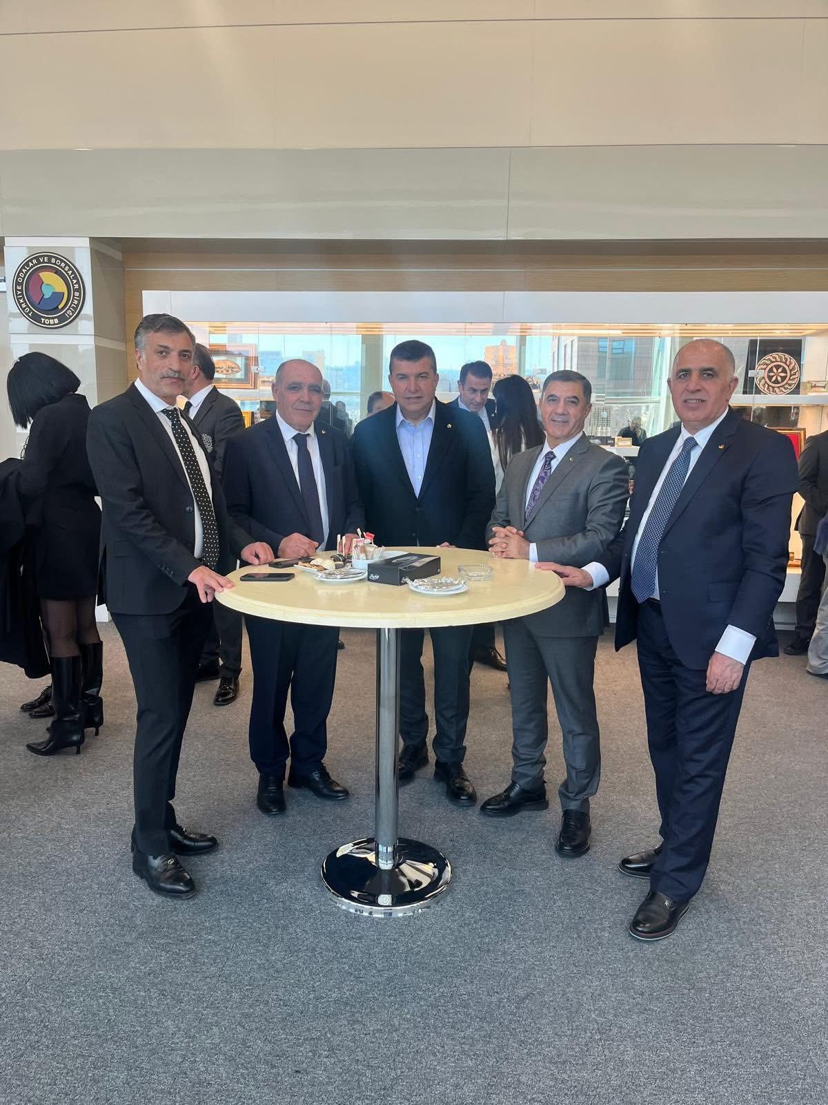 672631244 1372322174932515 431959010658460262 N