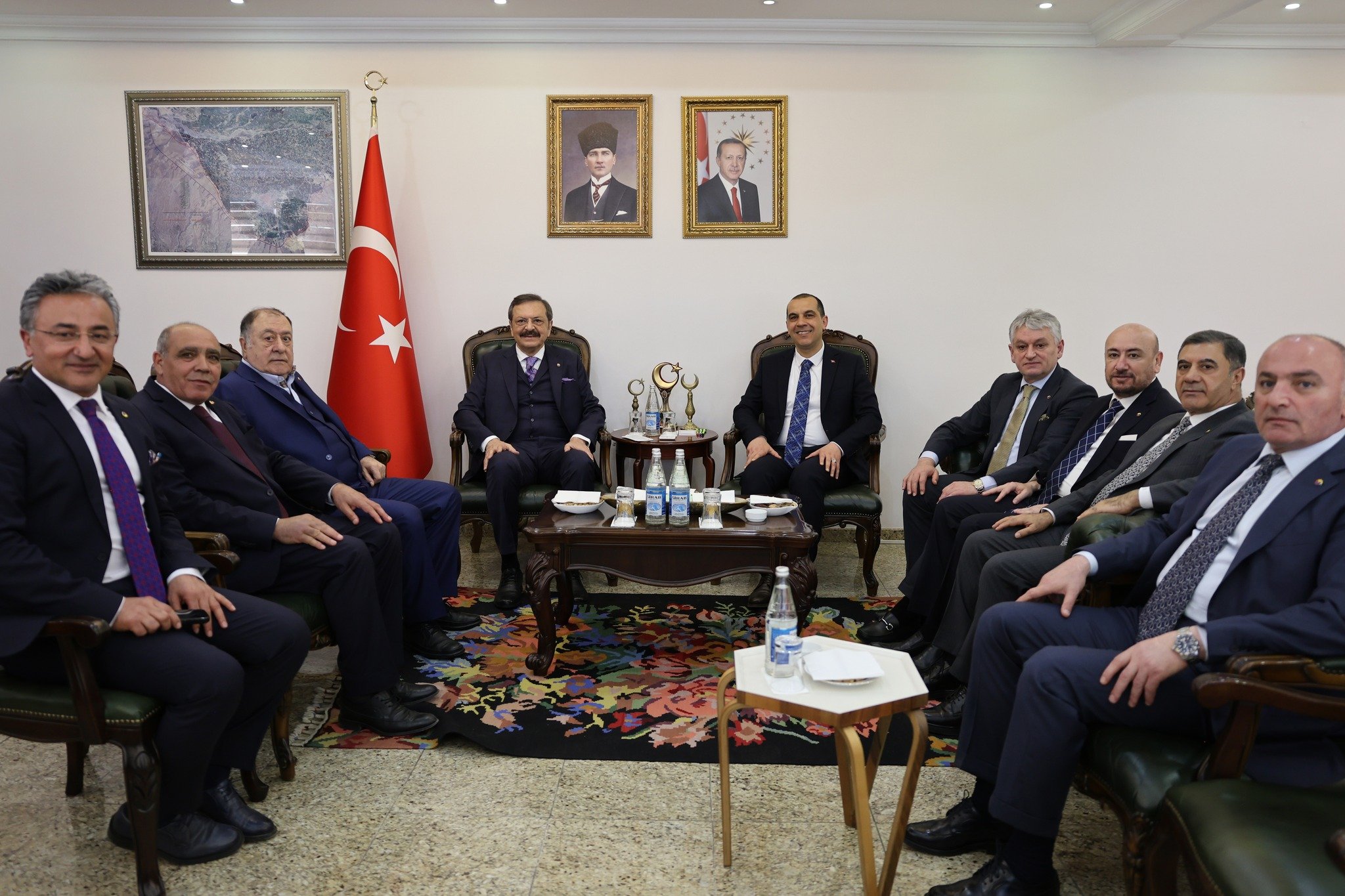 679604081 1452655596890514 1758488561627680971 N