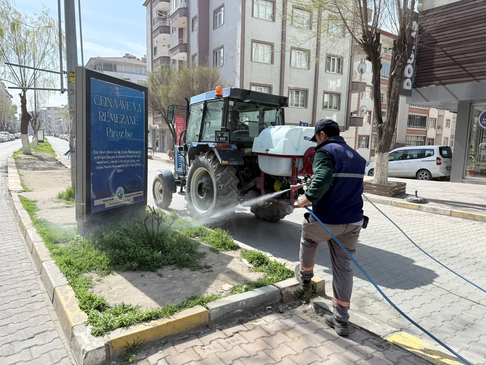 74F9B007 Ef81 462B 991E Aa4B7F44Aeb6