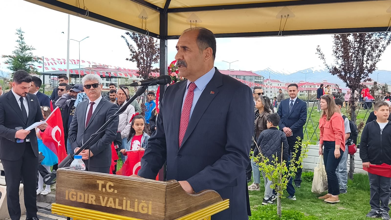 8F5Aa8D9 545B 4D1F A74C 6Cd12F64Ef5A