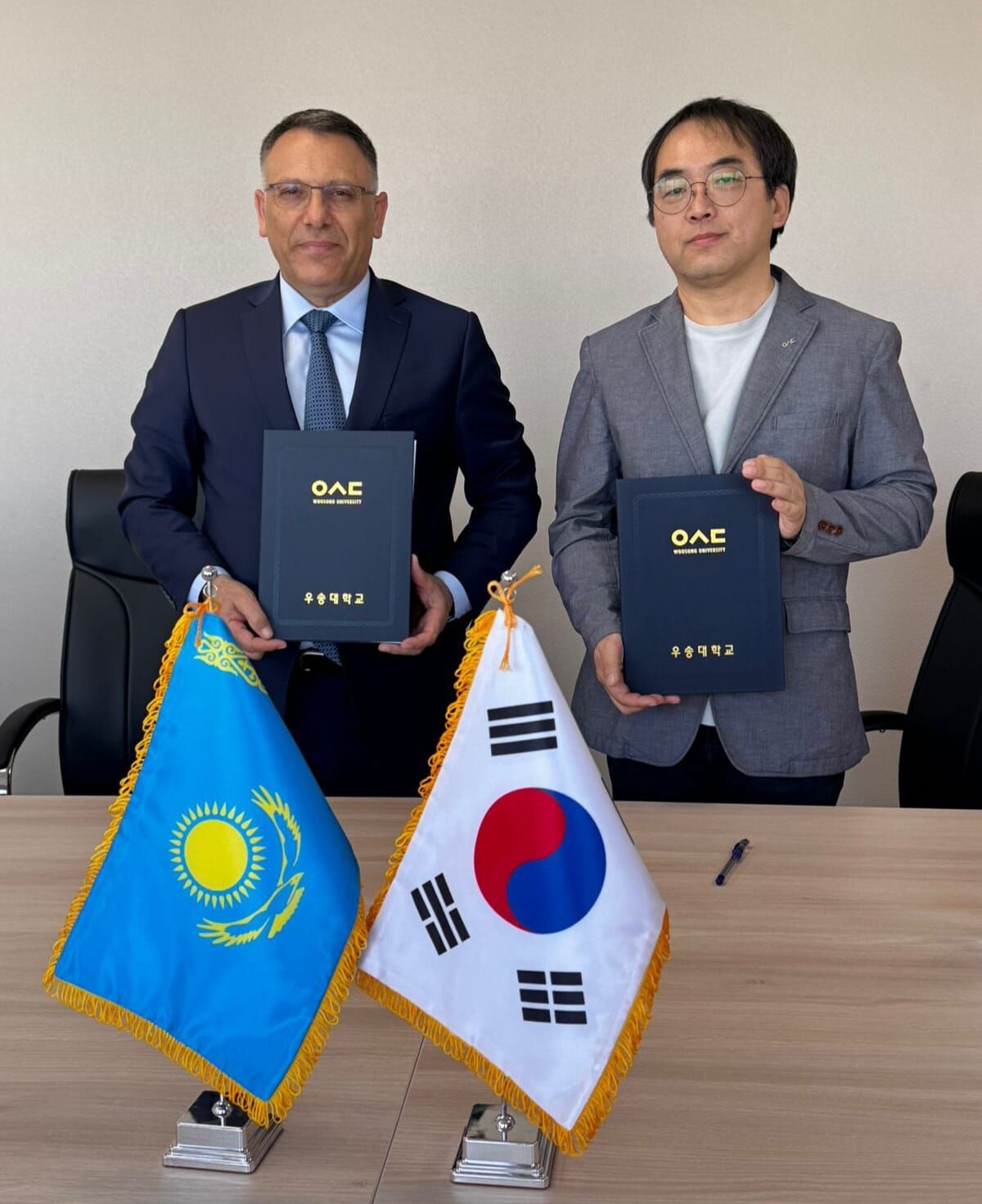 8F9A8D51 9A12 4010 8A7C 43357Cb48867