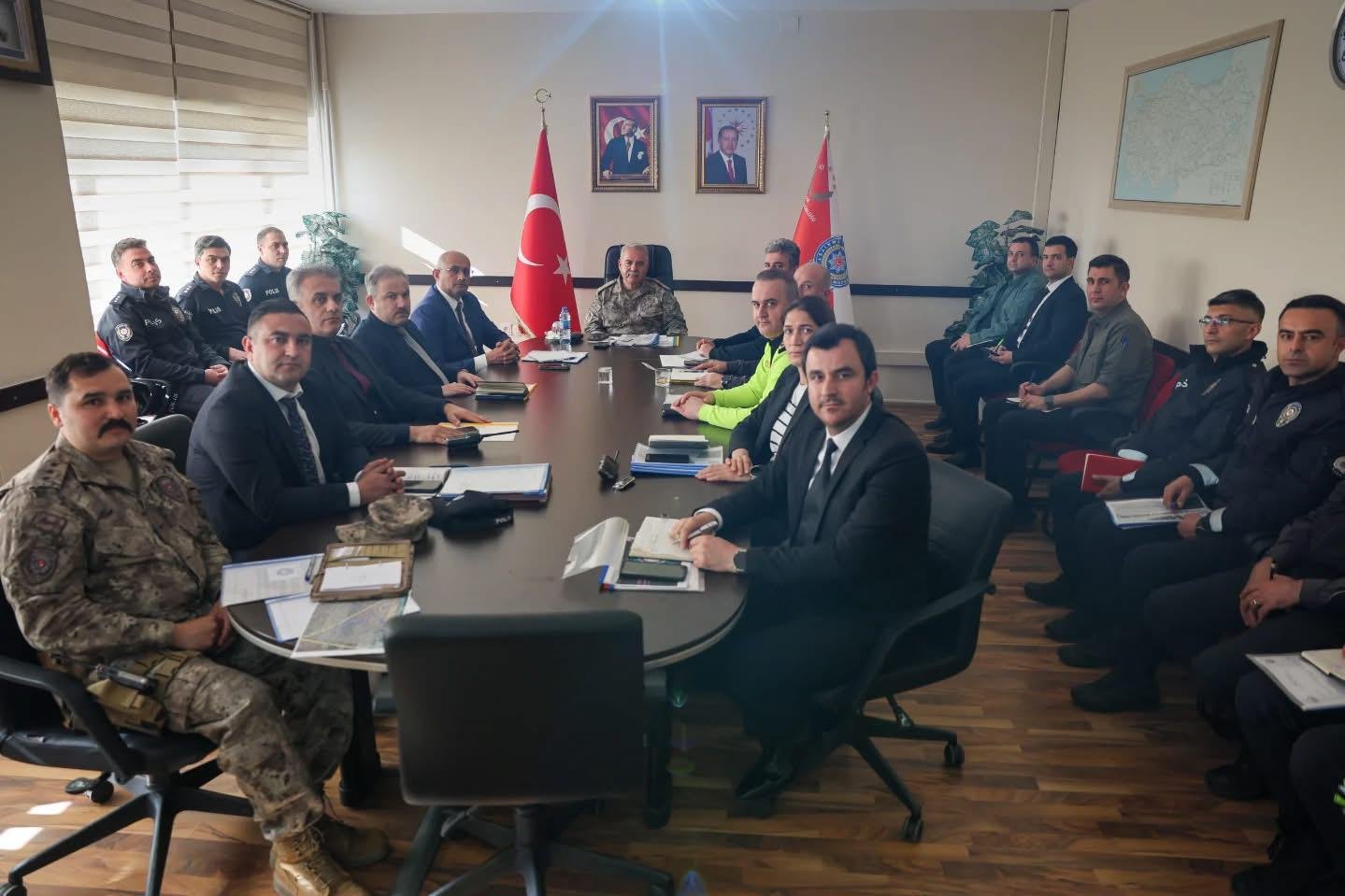 B5305C12 Eb93 4362 Bd8B 48D130065Fc1