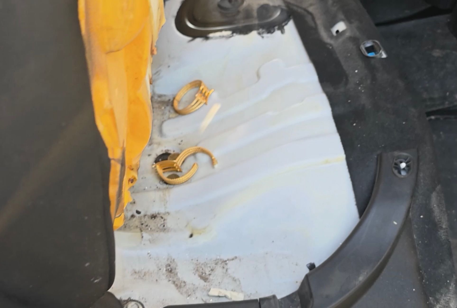 B8B503B4 77Fe 403D 882F 64B161Bca98F