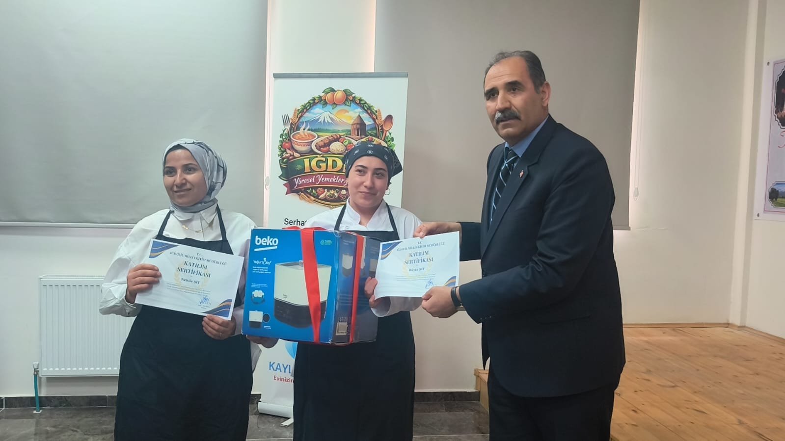 B8Db1F5A 65Dd 4222 B472 1D61Ca23847E