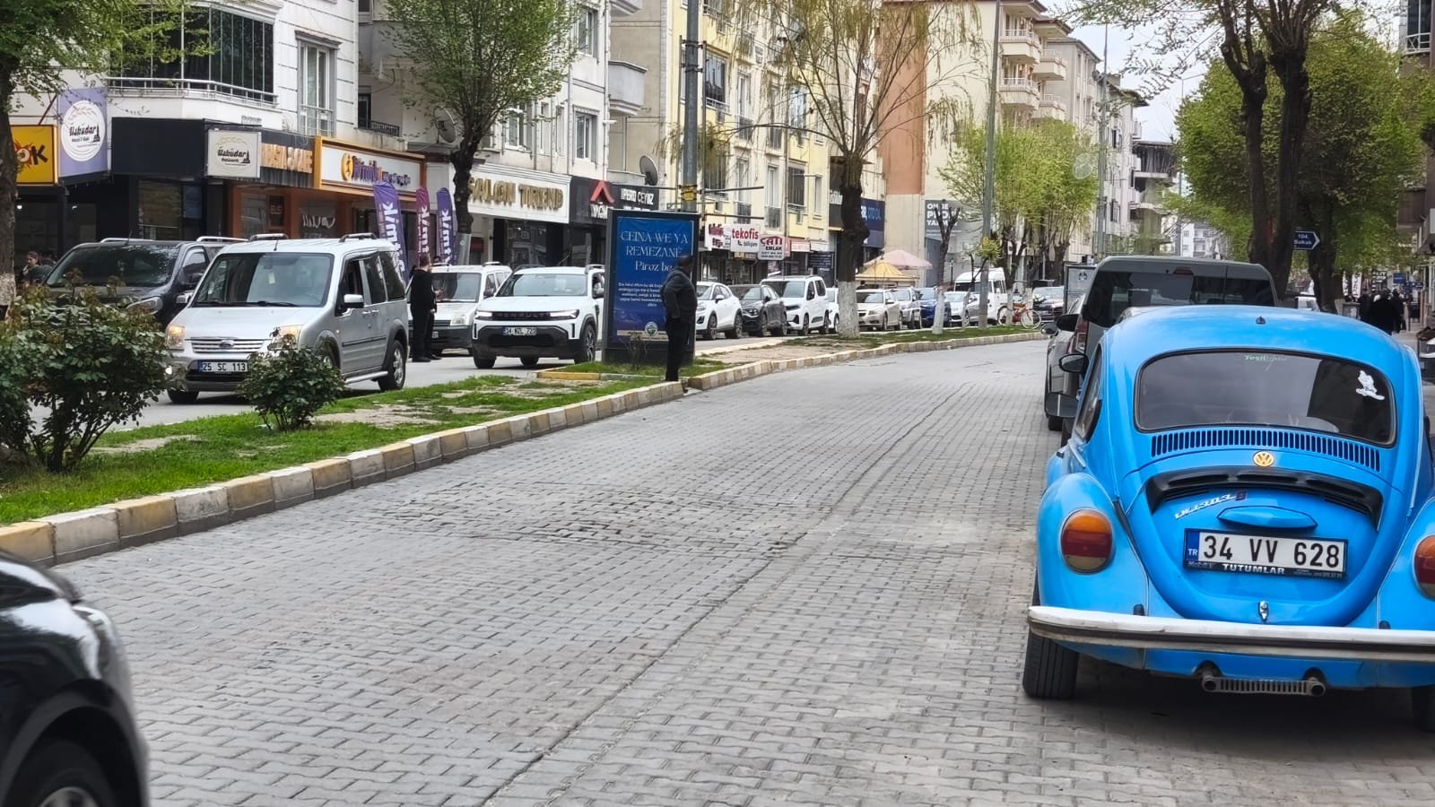 E3E94704 A2D4 4A41 8629 19F8D5313Bd9