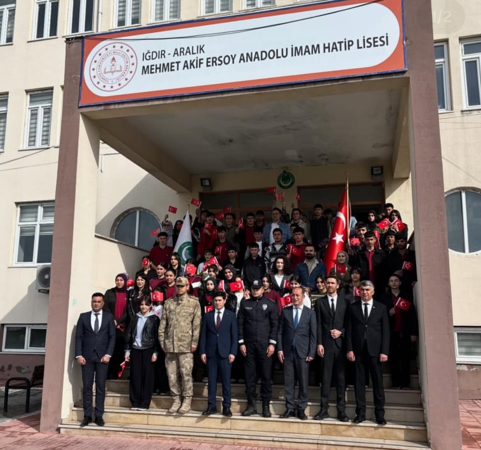 F00De453 0871 46Db Aa4E 2F98192E1A93