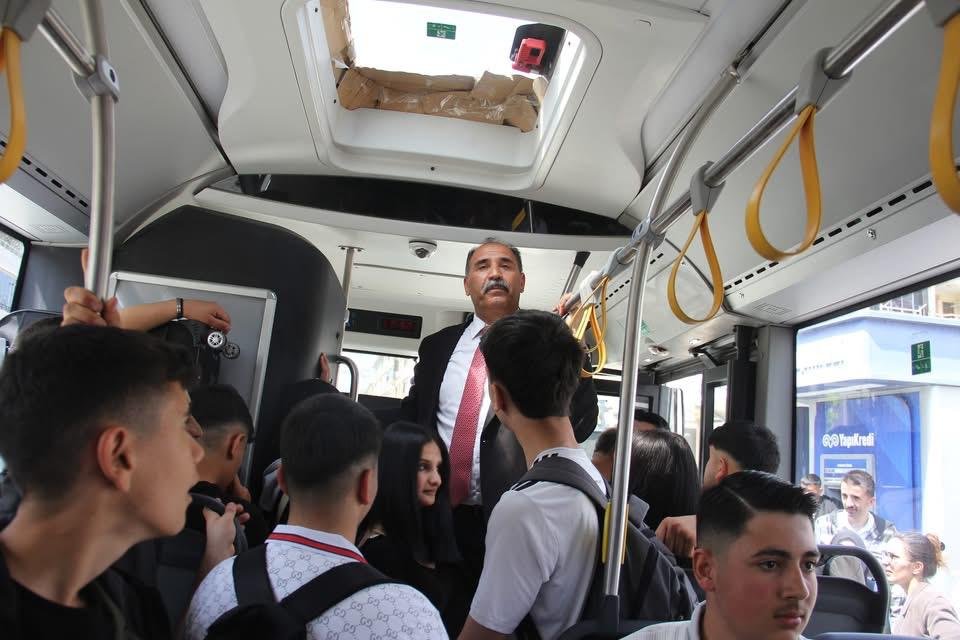 Feed172A F9D9 4Acb 83Cf 9Debd290Df04