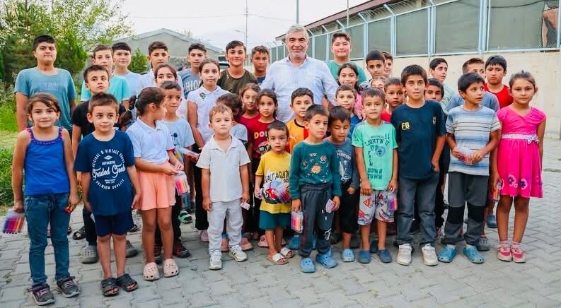 Aralık Aşağıçiftlik’te Alagöz’e Çocuk Sevgisi