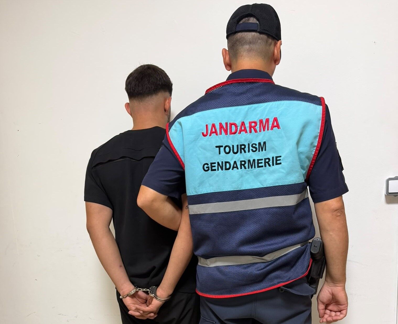 Uyuşturucu operasyonlarında 16 şüpheli tutuklandı