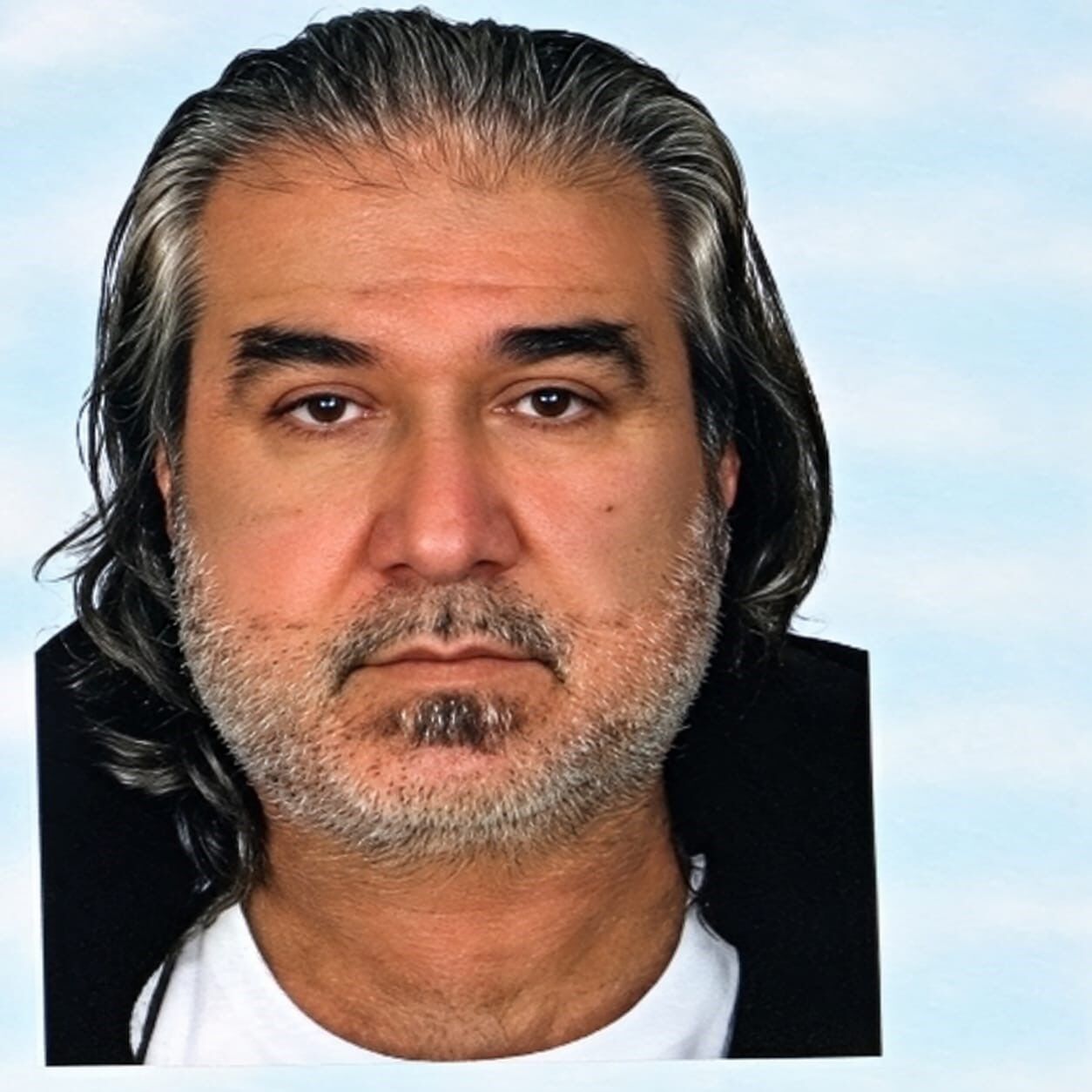 Yaşlı adam evinde ölü bulundu