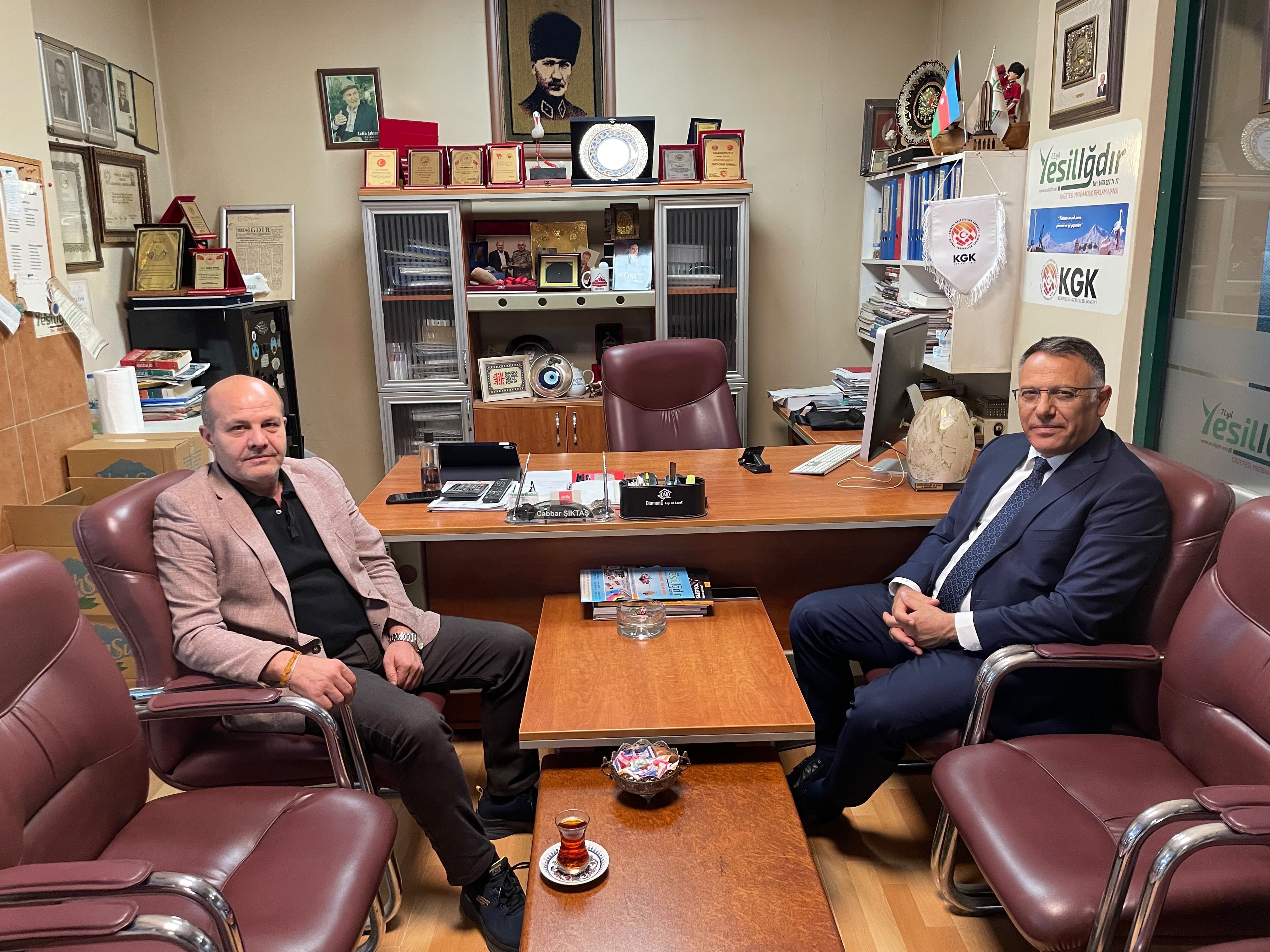 Rektör Prof. Dr. Ekrem Gürel’den Nezaket Ziyareti
